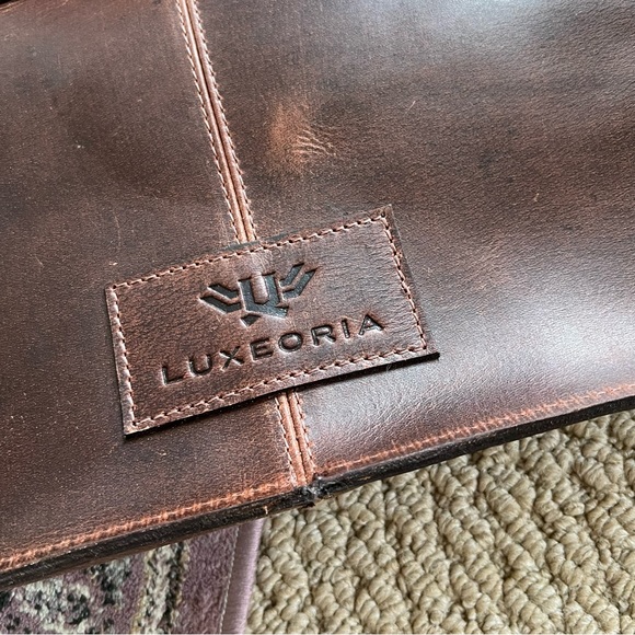 Brown Leather Laptop Case Luxeoria - Picture 4 of 10